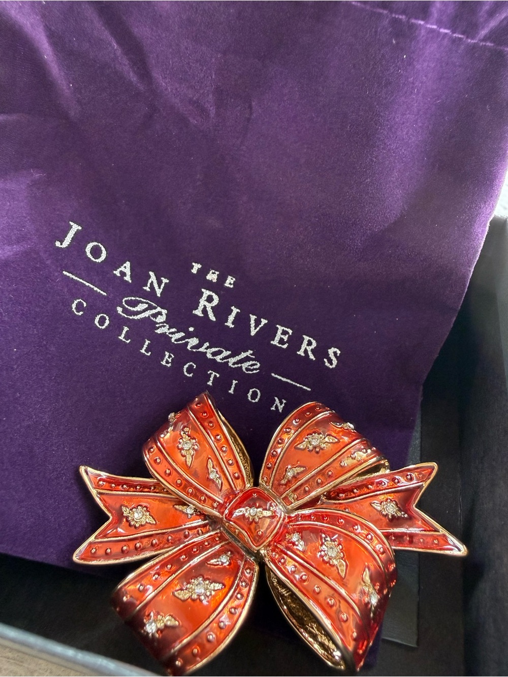 Joan Rivers 1990’s Signature Enamel Bow Brooch Christmas